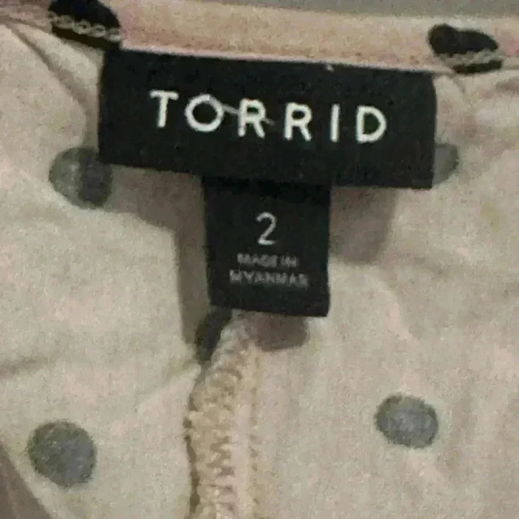 Torrid Pink and black polka dot tank top - Picture 3 of 5